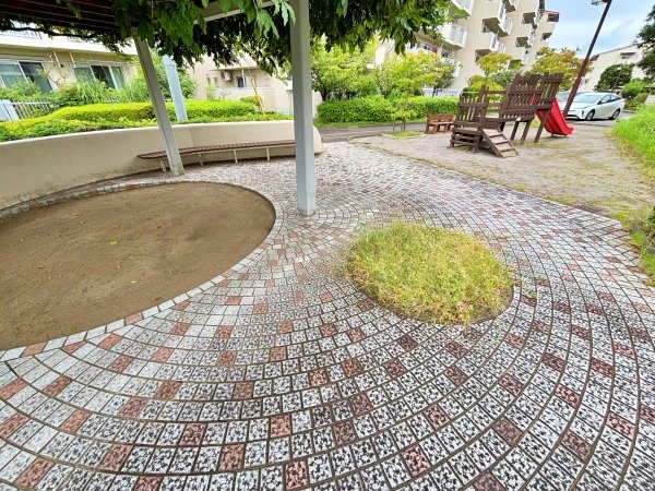 敷地内の公園