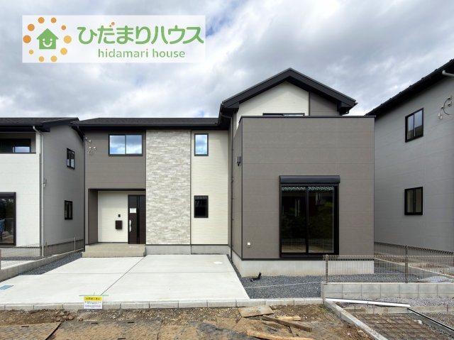 【外観】 | 土浦市文京町1期　新築戸建　2号棟 | 是非一度、ご家族そろってご内覧ください♪