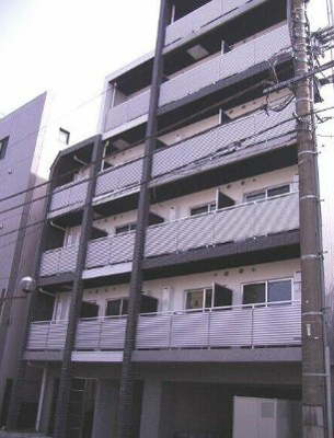 【外観】 | フェニックス東高円寺 | 鉄筋コンクリート造のがっちりとした建物。