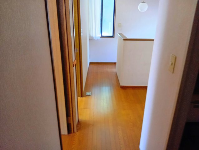 売中古戸建　富士市岩本の内装|5LDKなので部屋数も収納もたっぷりあります。ファミリー層にオススメです。