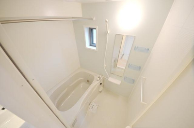 【浴室】 | サニー・レジデンス | 他のお部屋の写真です