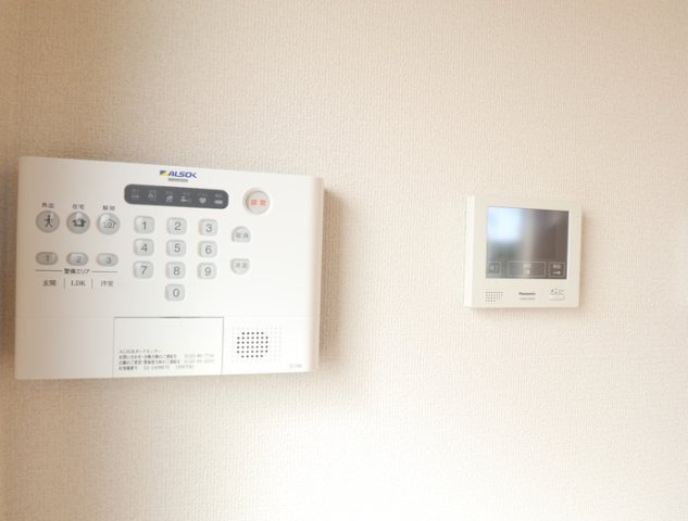 エスポワール松橋のセキュリティ|※同タイプの部屋写真です