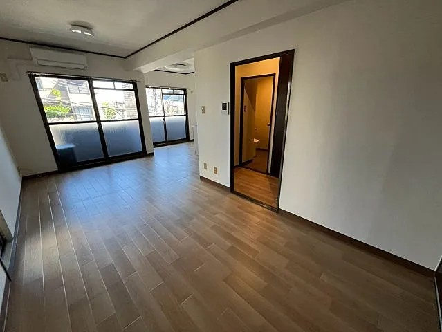 ドムス芦屋の居間・リビング