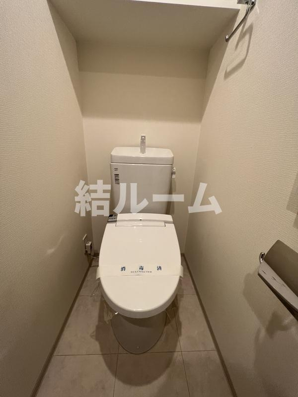 板橋区成増１丁目の賃貸マンションのトイレ