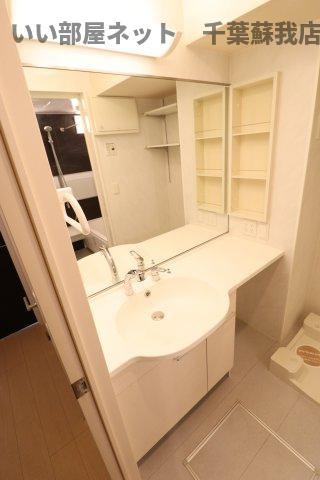 アヴニール21の独立洗面台|独立洗面台あり、毎朝おしゃれに忙しい女性の方におすすめです
