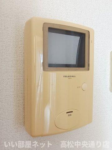 【セキュリティ】 | パレス・ニュールミネⅡ　Ａ