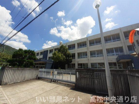 【周辺】 | パレス・ニュールミネⅡ　Ａ | 坂出市立加茂小学校まで400m