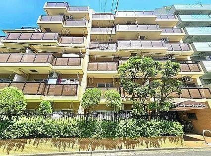 ライオンズマンション両国第６の外観