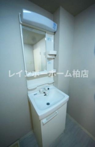 特典：仲介手数料が50％OFFです‼の洗面所|独立洗面台です