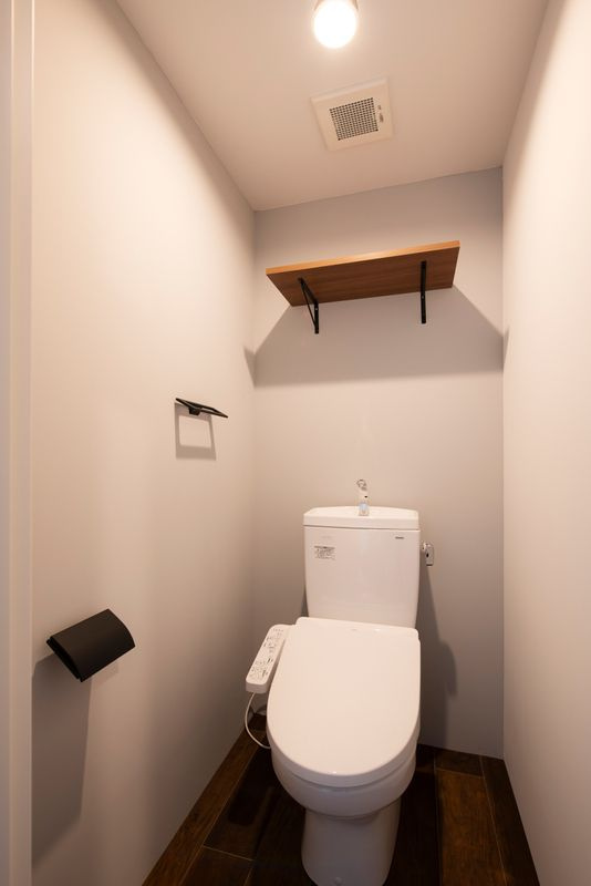 Bark Lane武蔵小山Ⅱのトイレ|ゆったりとした空間のトイレです