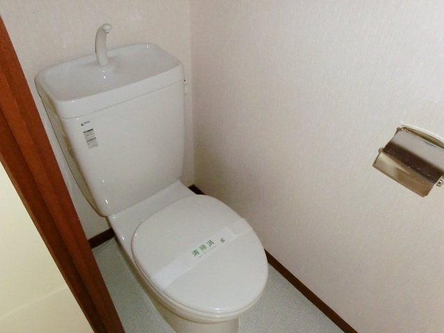 コーポ　ベルのトイレ|バス・トイレ別です。