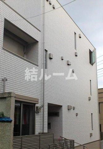 新宿区中落合２丁目の賃貸マンションのエントランス