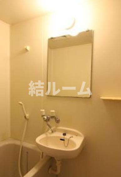 文京区本駒込１丁目のアパートの洗面所|別号室参考写真