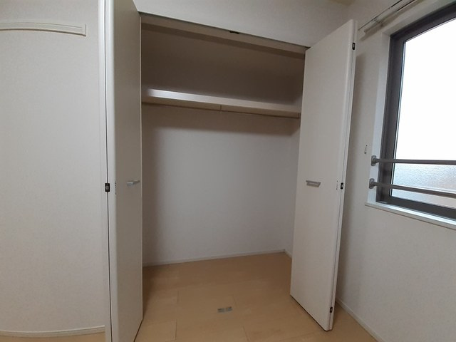 メゾン　フォレスタの収納