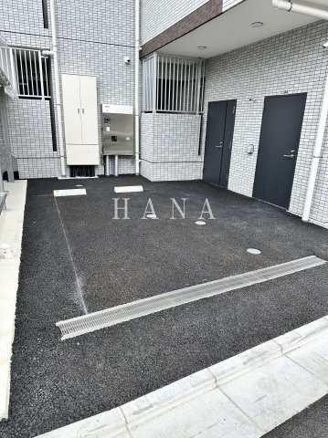 ミライズ柴又レジデンスの駐車場
