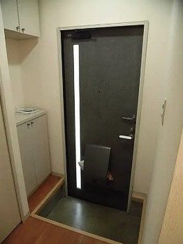 ヴィラ西調布の玄関
