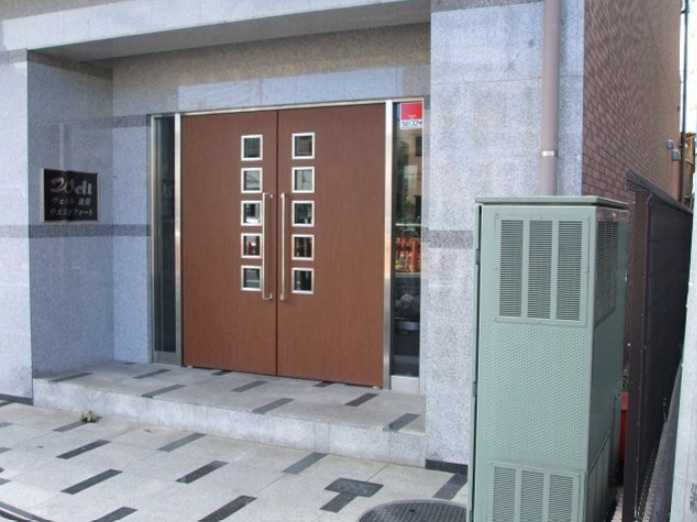 豊島区南長崎１丁目の賃貸マンションのエントランス