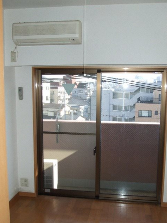 豊島区南長崎１丁目の賃貸マンションの居間・リビング