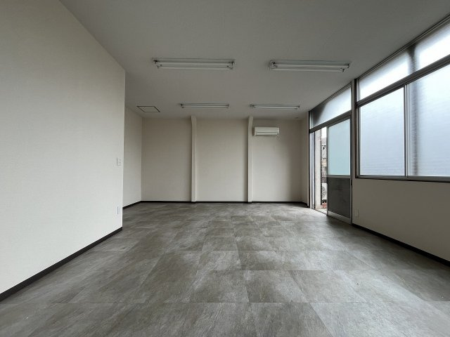 緑区青山二丁目　売地のその他|現地上物　室内写真（2026.9.18撮影）