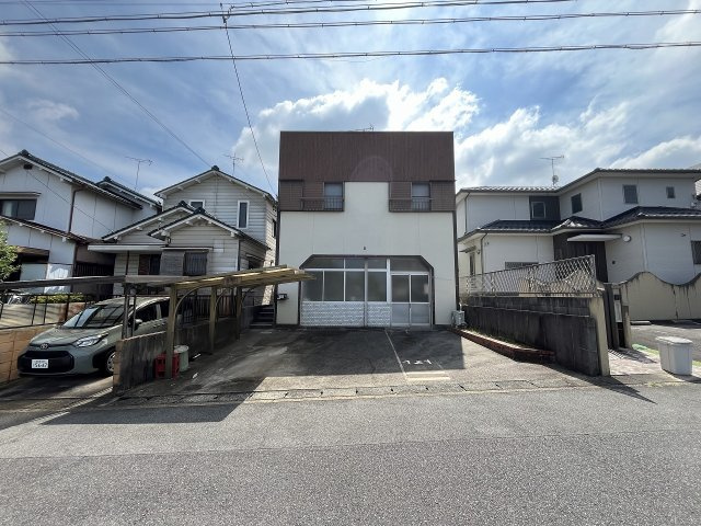 緑区青山二丁目　売地の外観|外観　現地写真　上物有り（2026.9.18撮影）