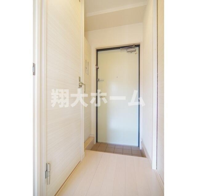 リテラス町屋の玄関
