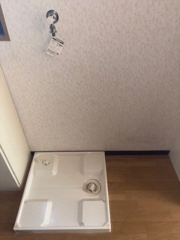 【設備】 | 髙橋ビル | 室内洗濯機置場。