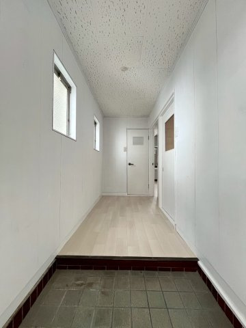 西明石サンマンションの玄関