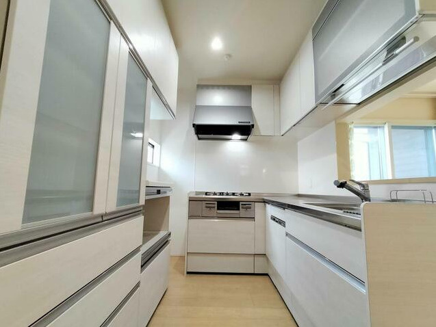 明石市大久保町福田３丁目戸建のキッチン