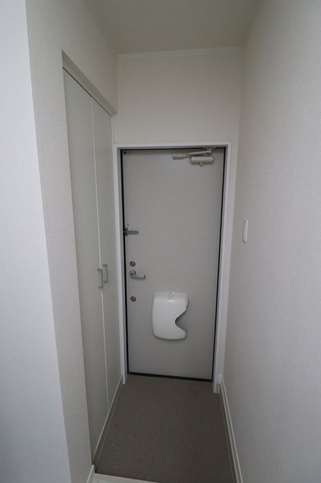 アクシア高屋敷　Ⅴの玄関