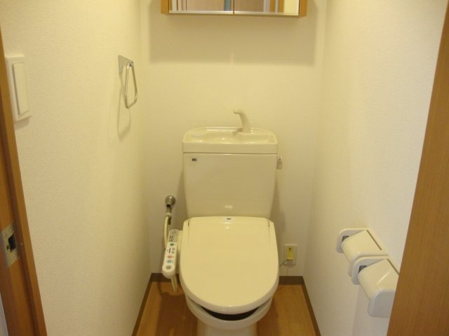 エバーグランディールⅡのトイレ|※同タイプの部屋写真です