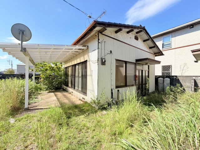 鉾田市新鉾田中古物件の外観