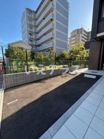 SDグランツ神戸Peninsulaの駐車場