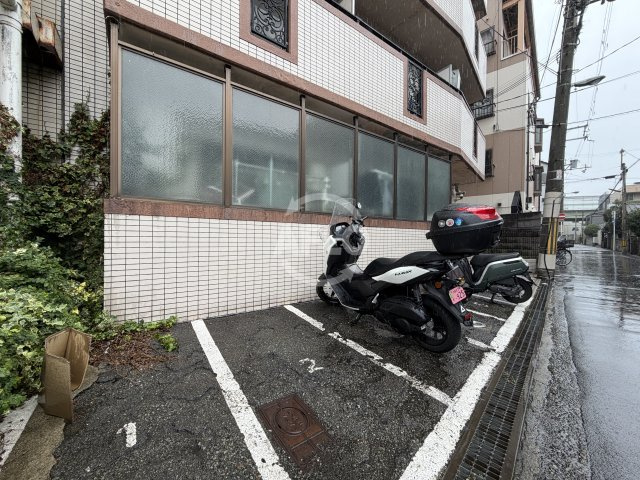 Riora塚本Ⅱのその他共用部分|Riora塚本Ⅱ　バイク置き場