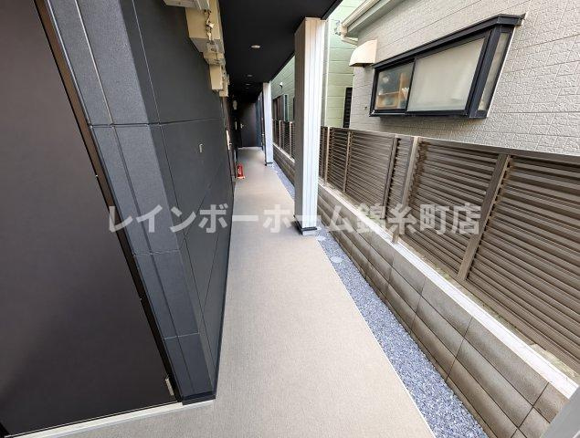 アイウシ梅島のエントランス