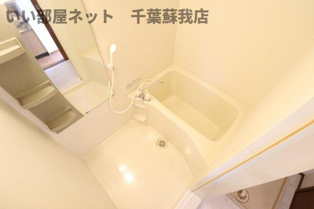 LUNAERANAの浴室|ゆったり過ごせるお風呂です