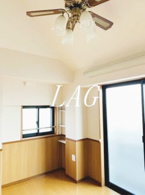 【居間・リビング】 | フォーチュンコート新中野 | 洋室のお部屋です。
