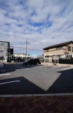 鎌ケ谷市鎌ケ谷１丁目のアパートの駐車場