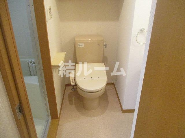 豊島区西巣鴨３丁目の賃貸マンションのトイレ