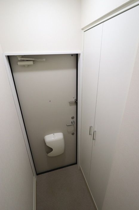 アクシア高屋敷　Ⅳの玄関
