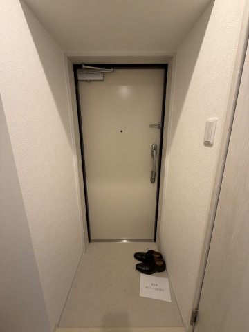 ARCA九条の玄関