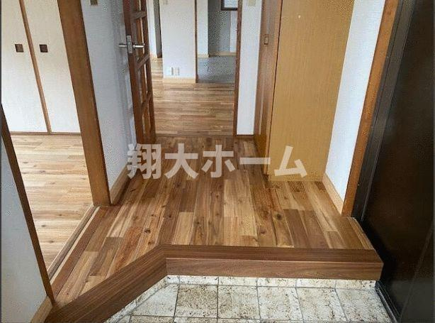 Core濱吉の玄関