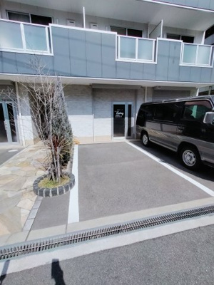 【駐車場】 | ONEメゾン東花園