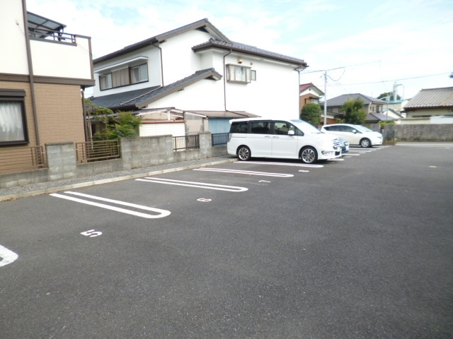 【駐車場】 | ルミナーレ