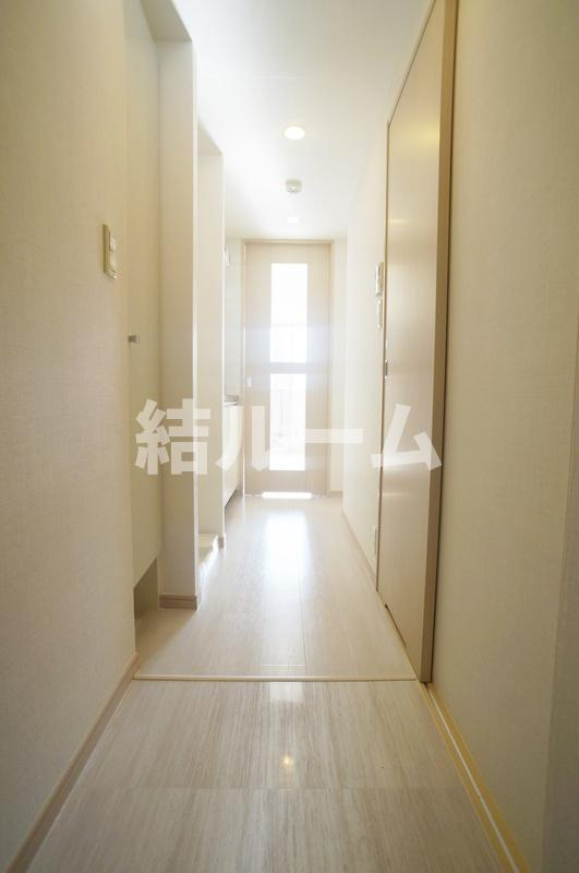 板橋区宮本町の賃貸マンションの玄関