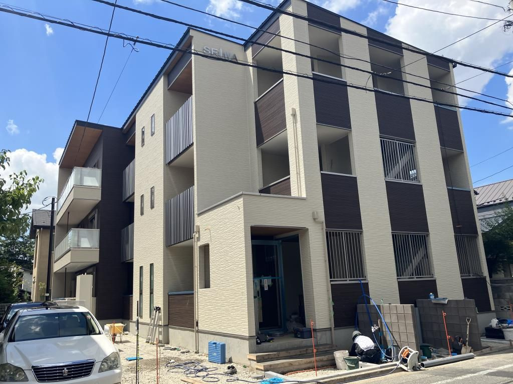 プランドール浦和仲町の外観