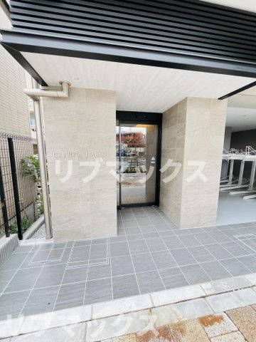 【エントランス】クレヴィスタ板橋