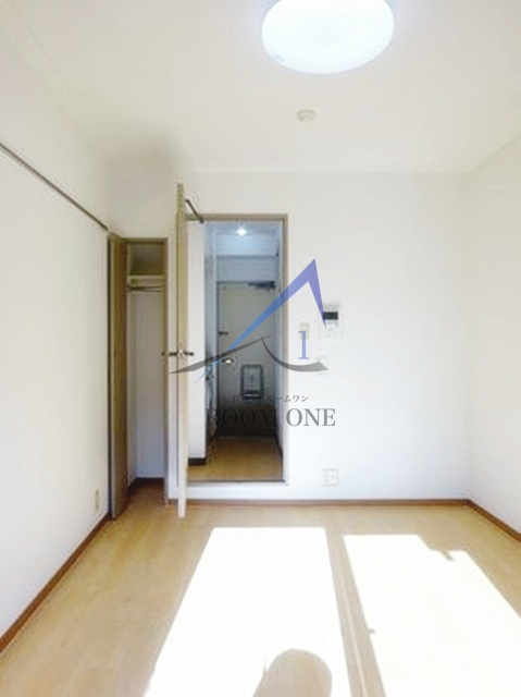 クリオ大口壱番館の居間・リビング|洋室のお部屋です。