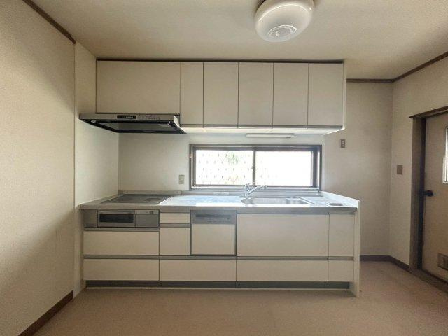 自由が丘本町3丁目戸建のキッチン