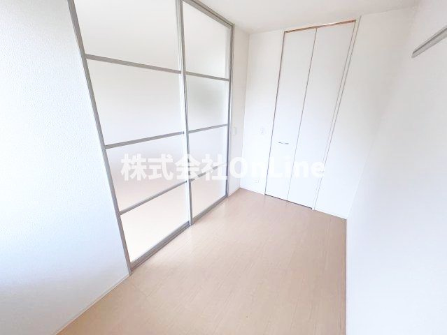 ステラの洋室