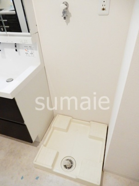 プレリュード桜木町の洗面所|室内洗濯機置き場。